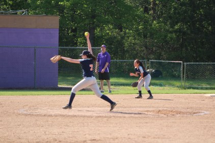 softball 051817 am (8)